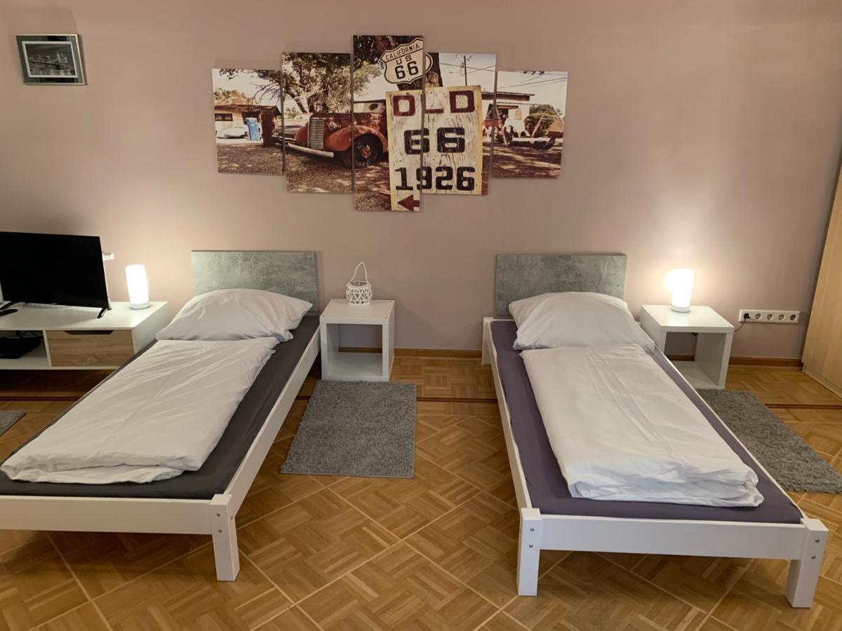 Aschaffapartment 4 Schlafzimmer Bis 10 Personen Bei Aschaffenburg Mainaschaff Exteriér fotografie