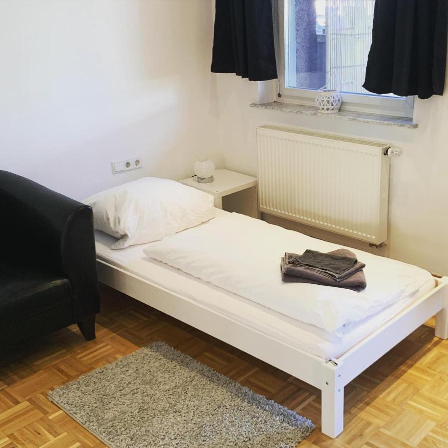 Aschaffapartment 4 Schlafzimmer Bis 10 Personen Bei Aschaffenburg Mainaschaff Exteriér fotografie
