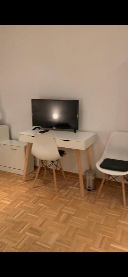 Aschaffapartment 4 Schlafzimmer Bis 10 Personen Bei Aschaffenburg Mainaschaff Exteriér fotografie